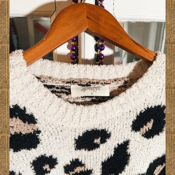 arula (altar’d state) leopard sweater - Picture 3 of 5